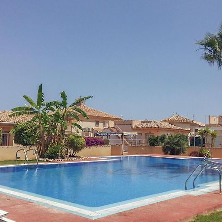 Cozy Home In Orihuela Costa With Kitchen Dehesa de Campoamor  Екстер'єр фото